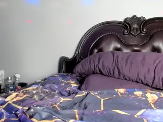 RenaSoBlasian's Live Sex Cam Show