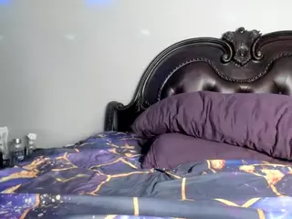RenaSoBlasian's Live Sex Cam Show