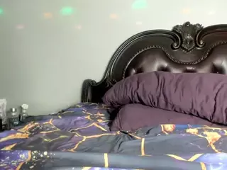 RenaSoBlasian's Live Sex Cam Show