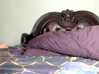 RenaSoBlasian's Live Sex Cam Show