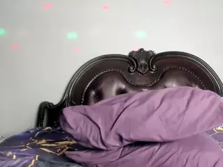 RenaSoBlasian's Live Sex Cam Show