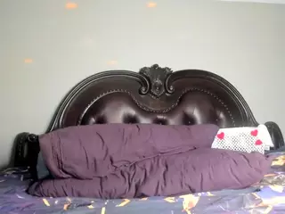 RenaSoBlasian's Live Sex Cam Show