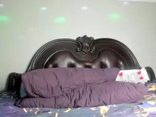 RenaSoBlasian's Live Sex Cam Show