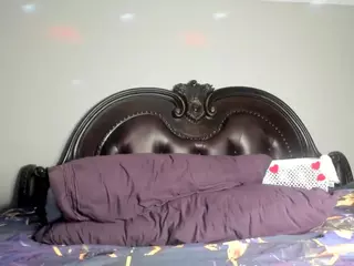 RenaSoBlasian's Live Sex Cam Show