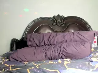 RenaSoBlasian's Live Sex Cam Show