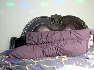 RenaSoBlasian's Live Sex Cam Show