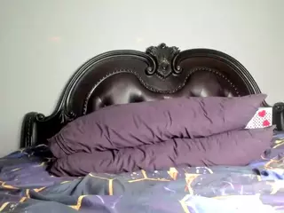RenaSoBlasian's Live Sex Cam Show