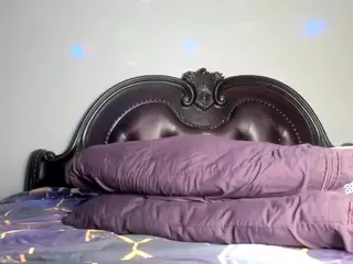 RenaSoBlasian's Live Sex Cam Show