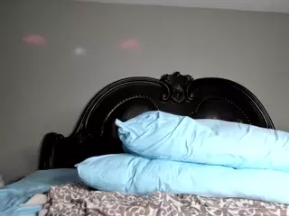 RenaSoBlasian's Live Sex Cam Show