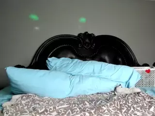 RenaSoBlasian's Live Sex Cam Show