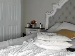 kennasavage's Live Sex Cam Show