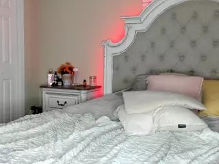 kennasavage's Live Sex Cam Show