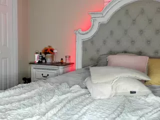 kennasavage's Live Sex Cam Show