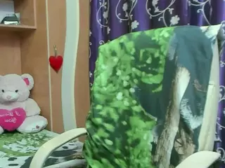 joyfuluntamed's Live Sex Cam Show