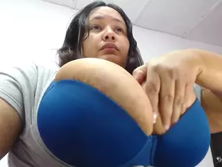 crushonme's Live Sex Cam Show