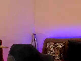 sarawiilson💜's Live Sex Cam Show