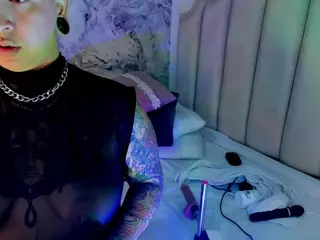 amyhouse's Live Sex Cam Show