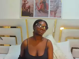 huddahmonroe's Live Sex Cam Show