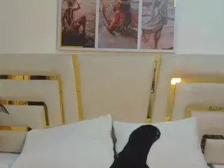 huddahmonroe's Live Sex Cam Show