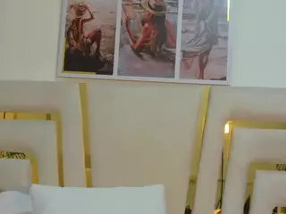 huddahmonroe's Live Sex Cam Show