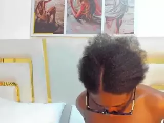 huddahmonroe's Live Sex Cam Show