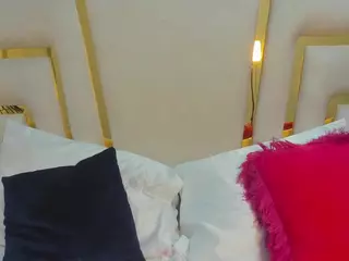 huddahmonroe's Live Sex Cam Show