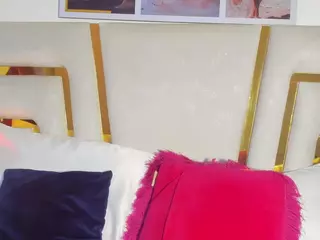 huddahmonroe's Live Sex Cam Show