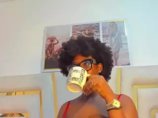 huddahmonroe's Live Sex Cam Show