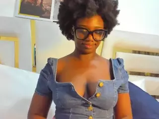 huddahmonroe's Live Sex Cam Show
