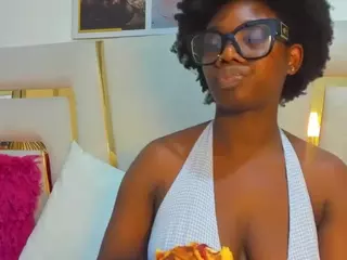 huddahmonroe's Live Sex Cam Show