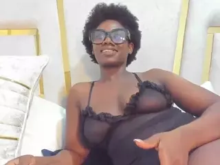 huddahmonroe's Live Sex Cam Show