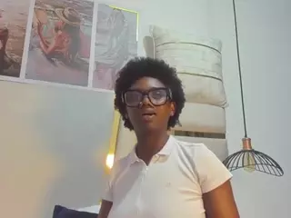 huddahmonroe's Live Sex Cam Show