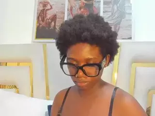 huddahmonroe's Live Sex Cam Show