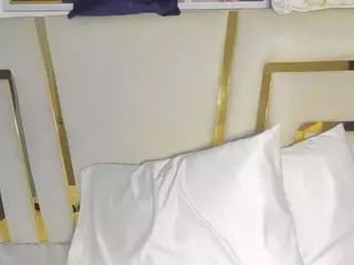 huddahmonroe's Live Sex Cam Show