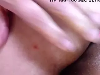 emielyn82's Live Sex Cam Show