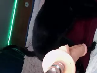 emielyn82's Live Sex Cam Show