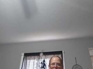 jadeluv's Live Sex Cam Show