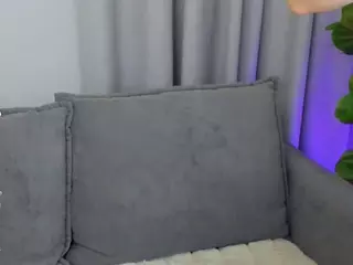Lou's Live Sex Cam Show