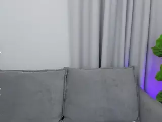 Lou's Live Sex Cam Show