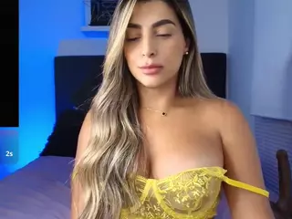 Cata Ruiz's Live Sex Cam Show