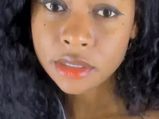 Alison Ker's Live Sex Cam Show