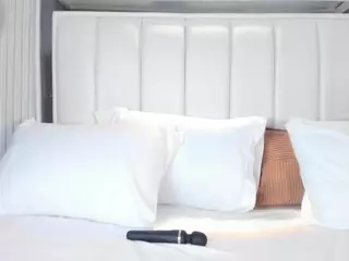 ashley-judd's Live Sex Cam Show