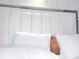 ashley-judd's Live Sex Cam Show