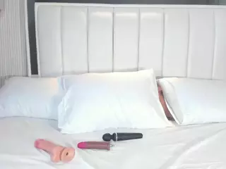 ashley-judd's Live Sex Cam Show