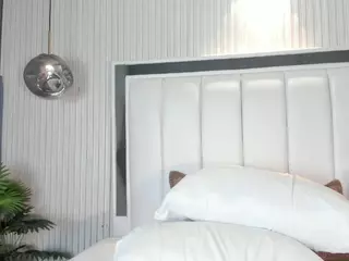 ashley-judd's Live Sex Cam Show
