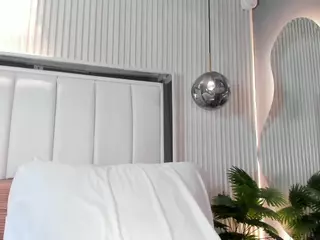 ashley-judd's Live Sex Cam Show