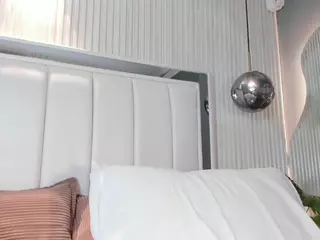 ashley-judd's Live Sex Cam Show