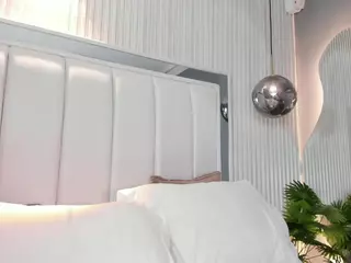 ashley-judd's Live Sex Cam Show