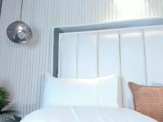 ashley-judd's Live Sex Cam Show