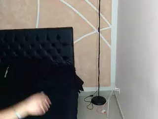 mariianacute's Live Sex Cam Show